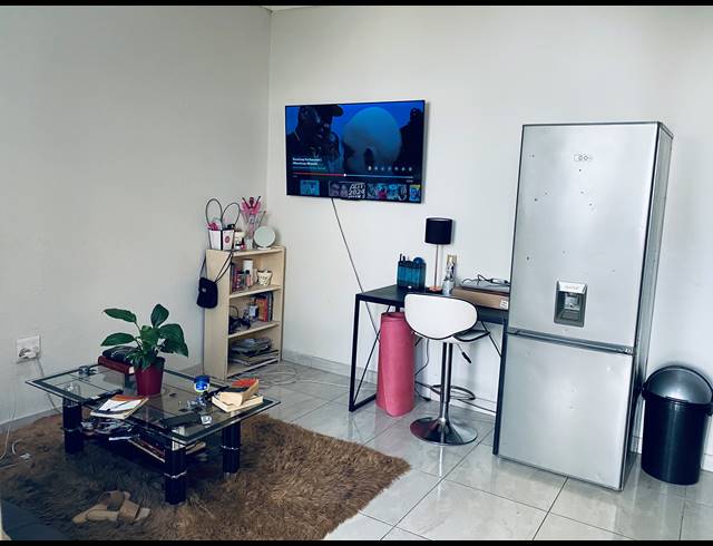 1 BEDROOM APARTMENT RENTED IN GALLO MANOR